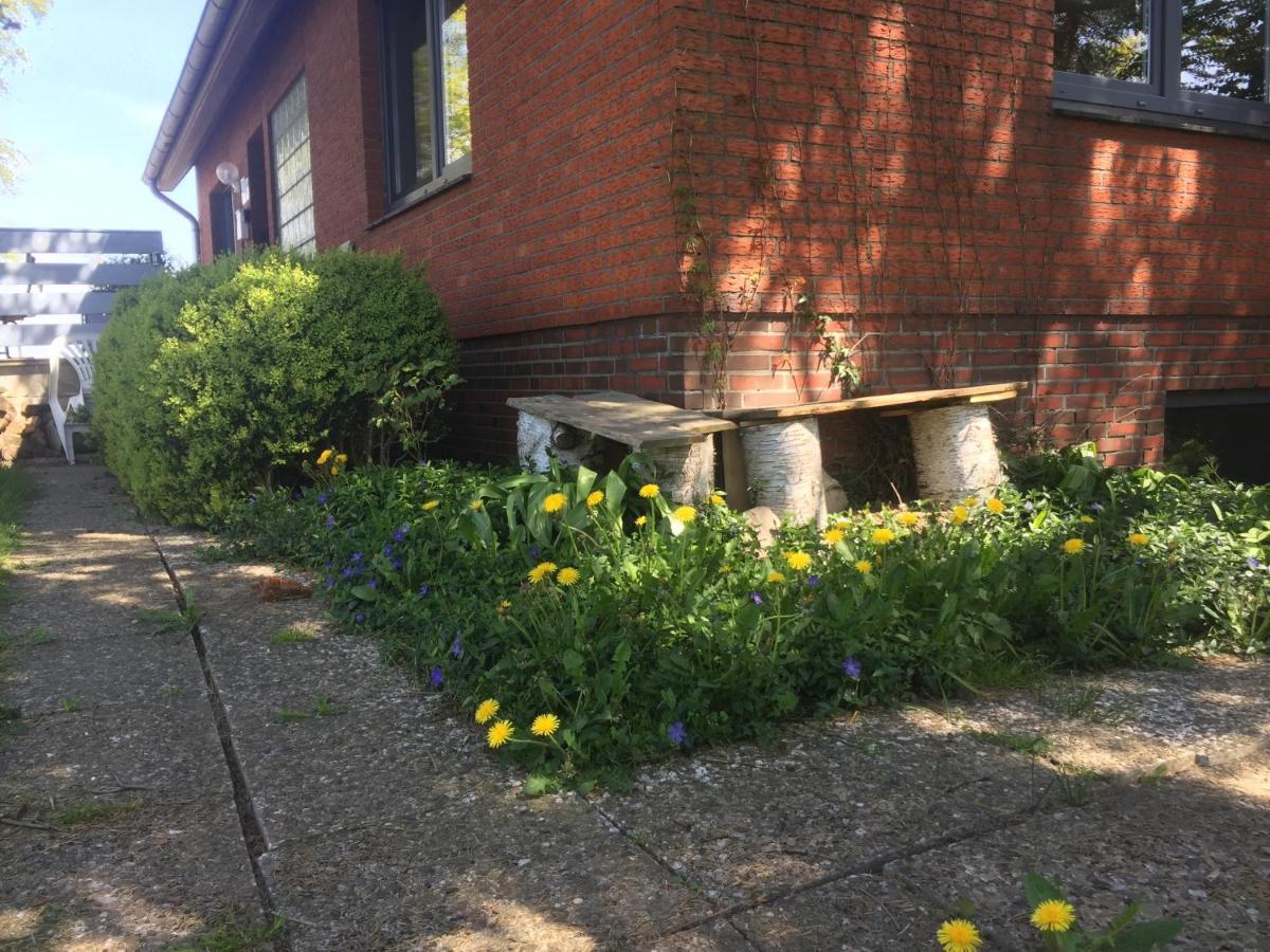 Peanuts Hostel & Meer Surendorf 외부 사진